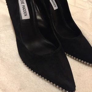 steve madden diplo studded suede pump
